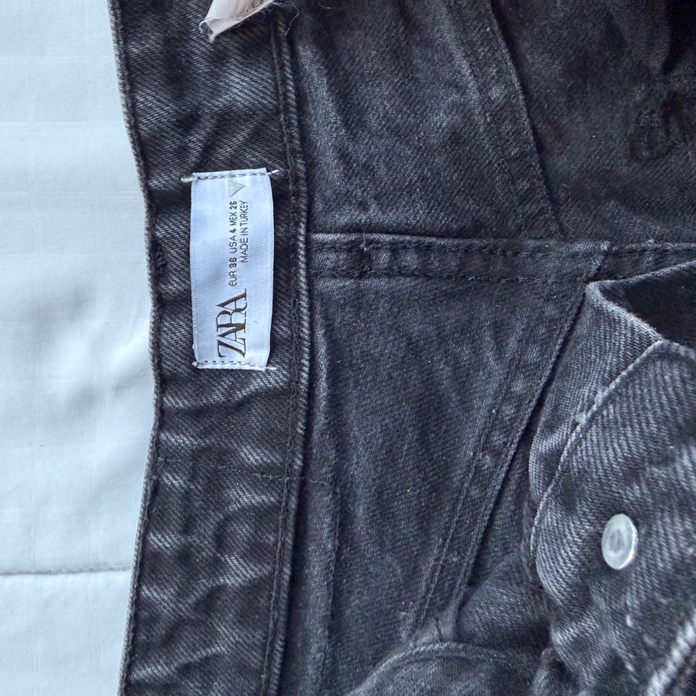 Zara Woman’s Black Wide Leg Jeans